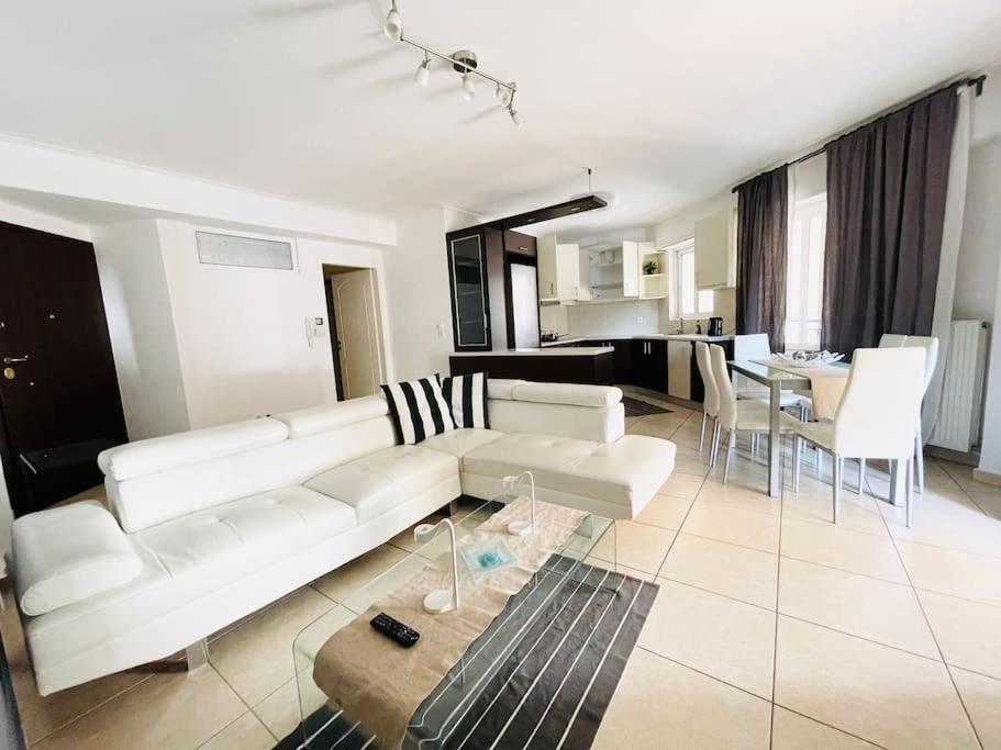 Clio Muse Apartment Atena Exterior foto